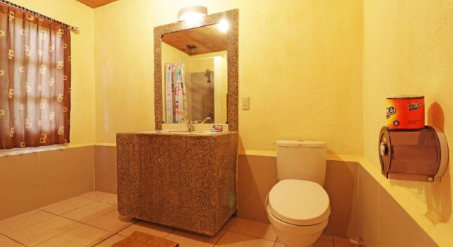 Семейный номер Standard с балконом Tuk Tuk Timbul Bungalows
