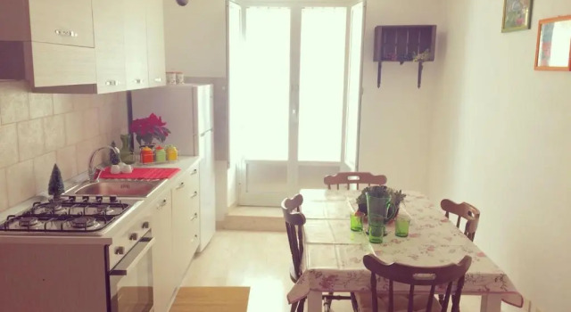 Апартаменты с балконом Liz House