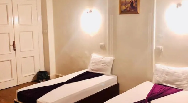 OH Pyramids Hostel