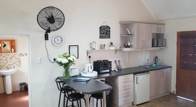 Апартаменты с видом на бассейн Apartment 7 On Oakleigh