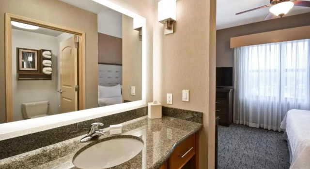 Одноместный люкс с 2 комнатами Homewood Suites by Hilton Boise