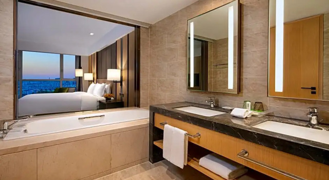 Четырёхместный люкс с 2 комнатами Holiday Inn Hotel & Suites Langfang New Chaoyang by IHG