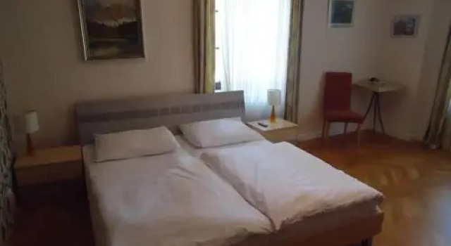 Ferienwohnung Madlene 2, Book Apartment  