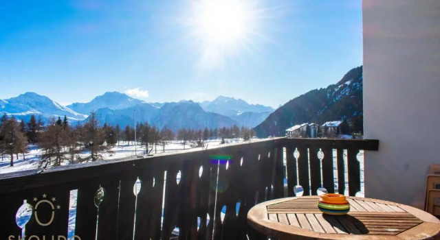 Апартаменты Ferienwohnung Rhodania mit Matterhornblick, Riederalp Mitte