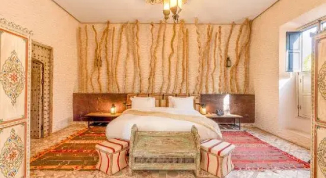 The Source Hotel Music & Spa, Забронировать Курортный отель Отели Марракеш-Тенсифт-Эль-Хауз с парковкой, Парковка