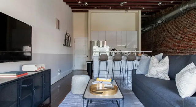 Domio Old City Hip 2Br/2ba Apt Near Betsy Ross, Забронировать Отель Отели Филадельфии 3 звезды, рядом с National Constitution Center, 3*