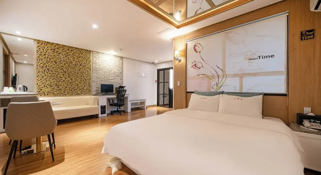 Номер Business Time Hotel