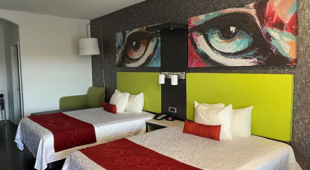 Четырёхместный номер Standard Lindsay Inn