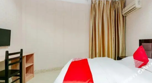 E'meishan Shunli Tree Homestay, Prenota Hotel Hotel a Leshan con parcheggio, Parcheggio