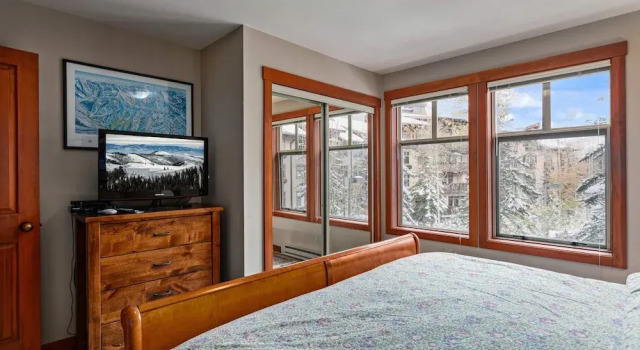 2201 - Two Bedroom Standard Eagle Springs East 2 Condo, Varaa Huoneisto Solitude 