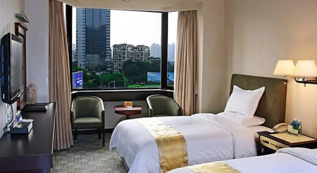 Kingkey Oriental Regent Hotel, Rezerwuj Hotel Hotele w Shenzhen z parkingiem, Parking