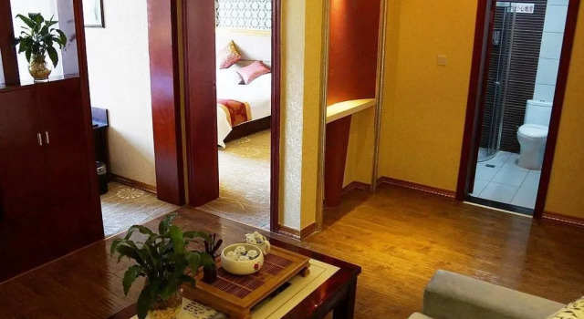 nayanhotel(弥勒南焱大酒店), Book Hotel Hoteller og overnatningssteder i Miyang, Hotel