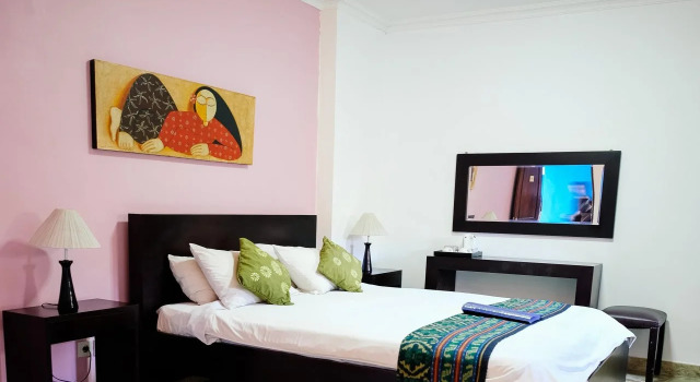 Ellies Hotel, Book Hotel Hotels in Benoa with Breakfast, Breakfasts