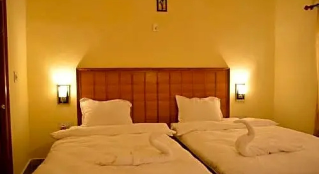 Полулюкс Deluxe Hotel Zen