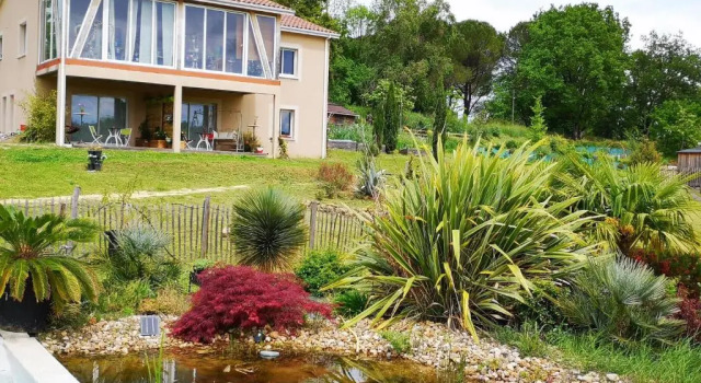 Апартаменты B&B chez EVA en Périgord