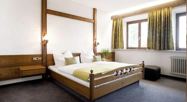 Hotel-Landgasthof KREUZ, Reserva ahora Hotel Hoteles en Baden-Wurtemberg con desayuno, Desayunos