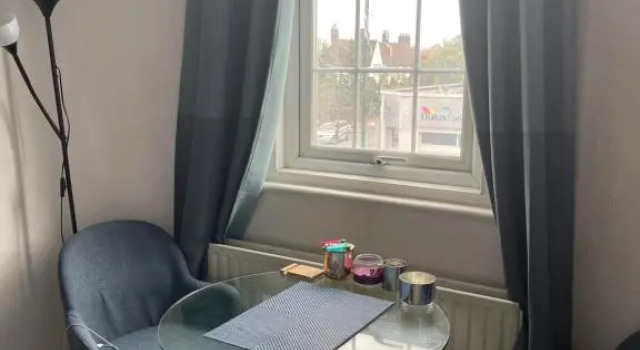Studio Flat London Finchley Rd NW11