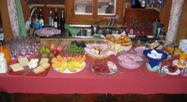 Casa Fausta Capaul, Buchen Sie Hotel Brigels Surselva