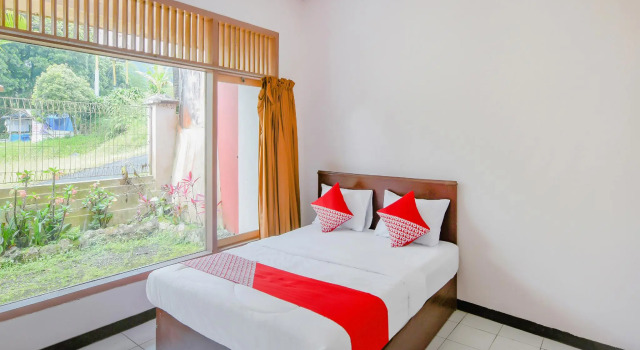 OYO 90258 Hotel New Aprilla