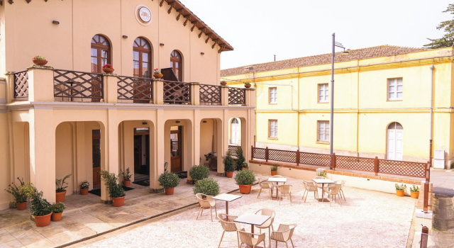 Albergo Al Cinghiale, Забронировать Отель Отели Montevecchio 3 звезды, 3*