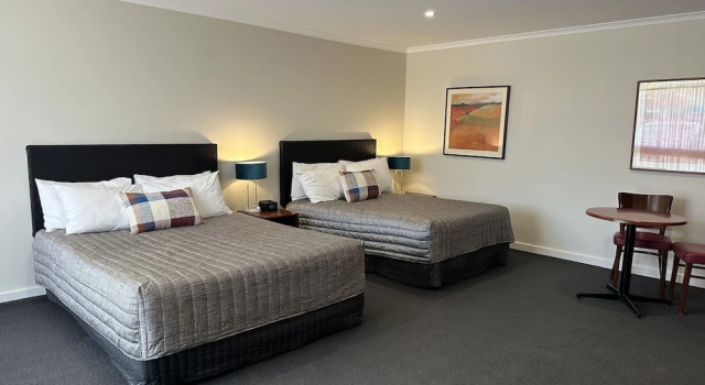 Номер Superior Westland Hotel Motel