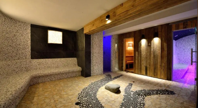 Montanie - eko sport hotel, Book Hotel Hoteller i Jizera Mountains med parkering, Parkering
