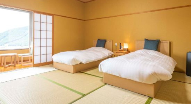 Aso Canyon Terrace Lodge, Book Hotel Hoteller i Kumamoto med parkering, Parkering