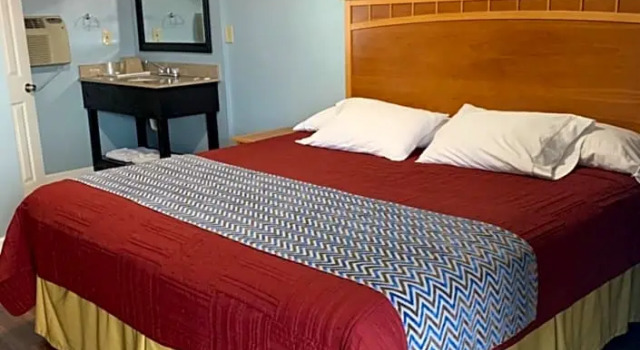 Номер Standard Deluxe Inn