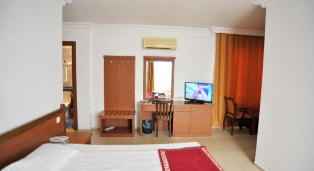 Полулюкс Hotel Royal Hill