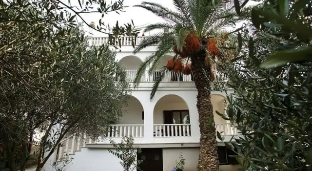 Antonia - 5 m From sea - A5