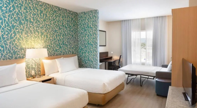 Четырёхместный люкс Fairfield Inn & Suites Queretaro Juriquilla