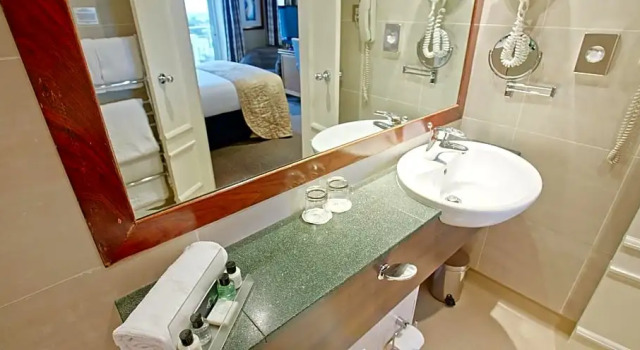 Номер Standard с видом на гавань Harbour Heights Hotel