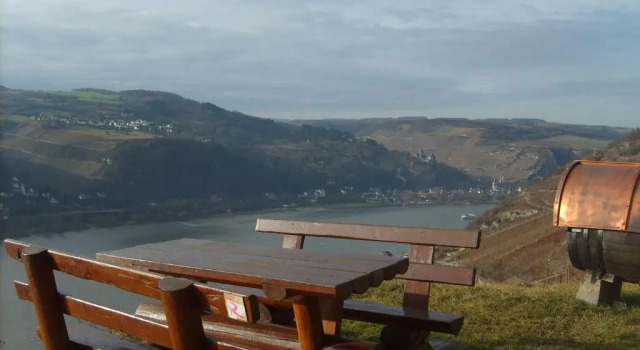 Schau-Rhein#1 - On top of Bacharach, Rhineview, Забронировать Отель Отели Долины Среднего Рейна с парковкой, Парковка