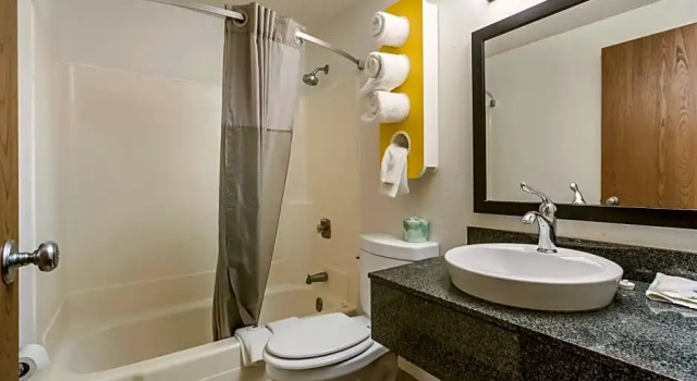Номер Deluxe Motel 6-Albert Lea, MN