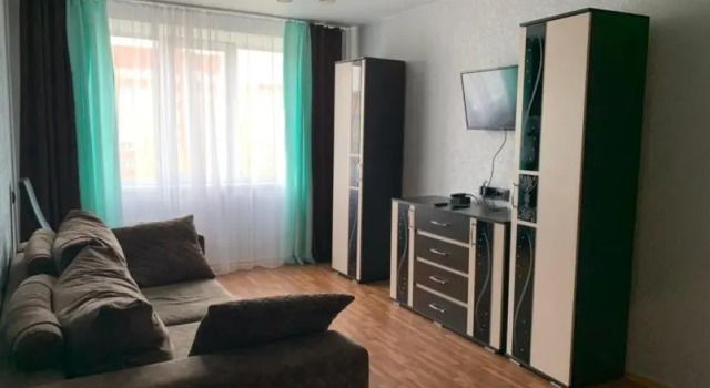Kvartirnoe byuro IziRent EasyRent na ul. Yubileynaya, 79-272, Prenota Appartamento Avtozavodsky district 