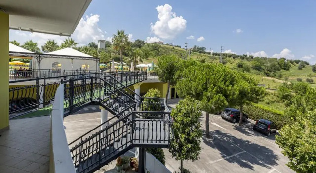 Hotel Ermocolle, Book Hotel Hoteller i Monti della Laga med pool, Swimmingpool
