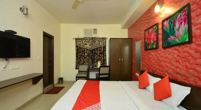 OYO 26175 Hotel Green Villa Guest House, Rezerwuj Pensjonat Hotele w Rajasthan z parkingiem, Parking