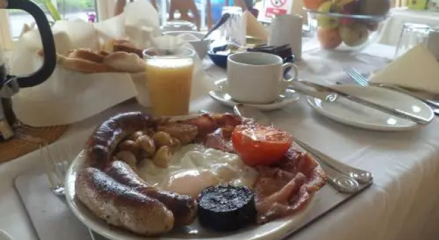 Monastery View, Prenota Bed & breakfast Hotel a Connacht con parcheggio, Parcheggio