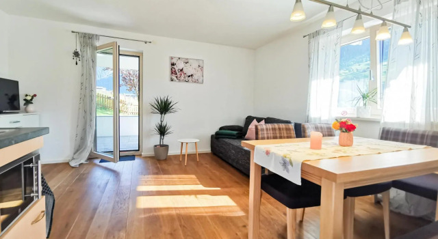 Wohnung in Gaschurn nahe Skilift, Book Apartment Hotels in Vorarlberg with Parking, Parking