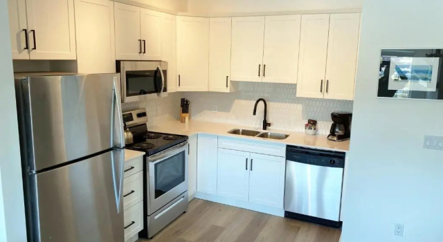 Двухместный люкс c 1 комнатой с видом на гавань Waters Edge Shoreside Suites