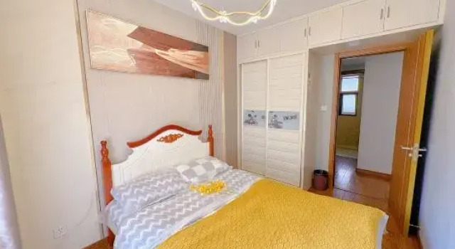 Люкс Multi-Bedroom Homestay (Luogang Park Lakeside Exhibition Center Metro Station Branch)
