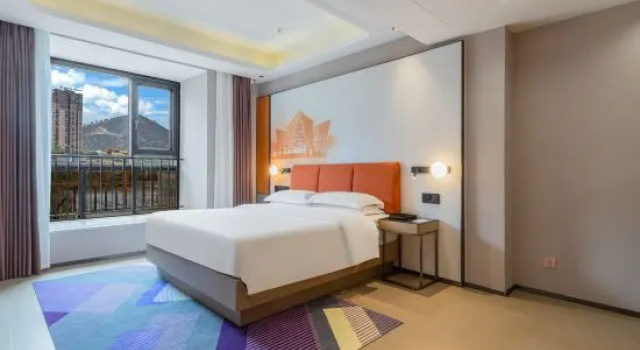 Люкс Business Vias International Hotel (Panzhihua Wanda Plaza)