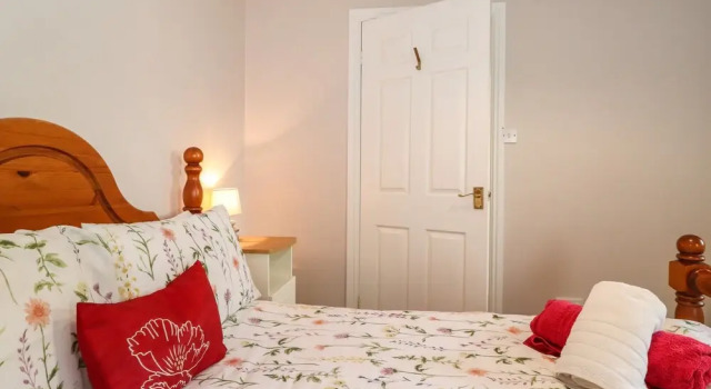Bakers Yard Cottage