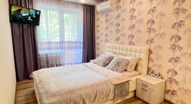 2-комн ЛЮКС в центре Вишенки, Reserva ahora Apartamento Hoteles en Vínnytsia con piscina, Piscina