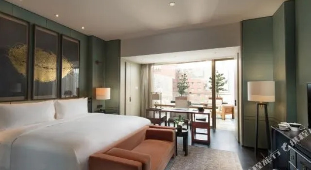 Номер Premier Отель Waldorf Astoria Beijing