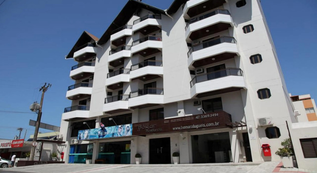 Bomar Residence