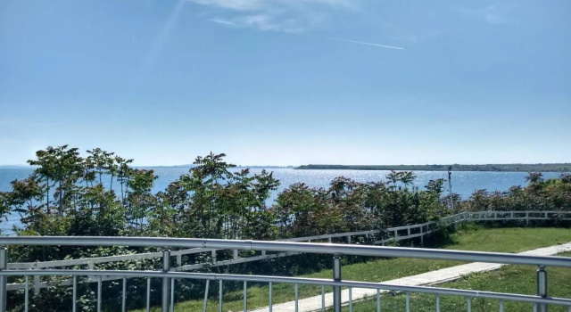 The Blue Studio ~ In a complex next to the beach