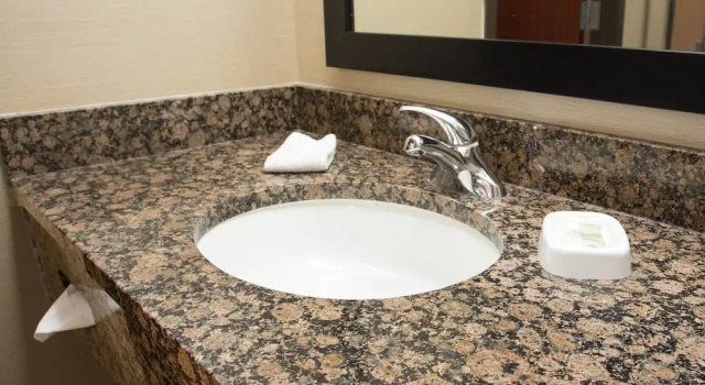 Номер Standard Drury Inn & Suites Springfield MO