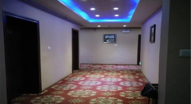 Luodai Business Inn