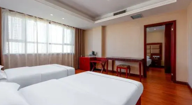 Люкс Korla Apricot Business Hotel